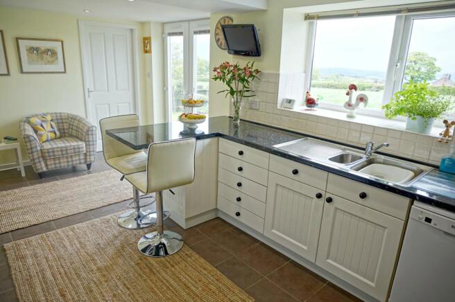 KItchen & Breakfast Room