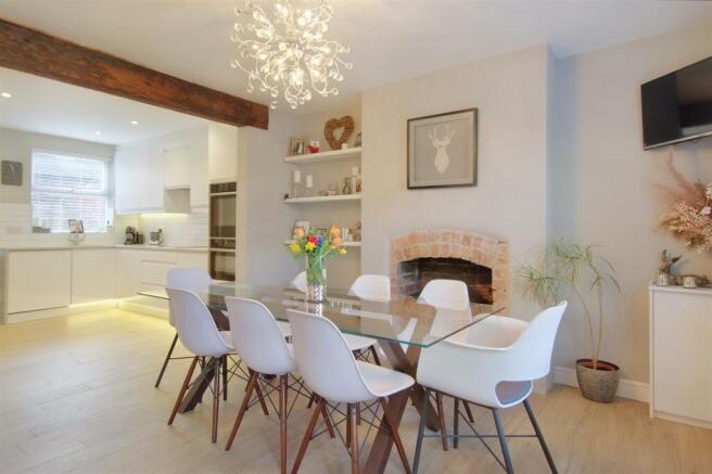 Dining/Sitting Area