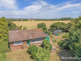 Walfords Villa, Mill Road, Great Bardfield CM7 4QG