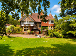 48, Elmfield Avenue, Leicester LE2 1RD