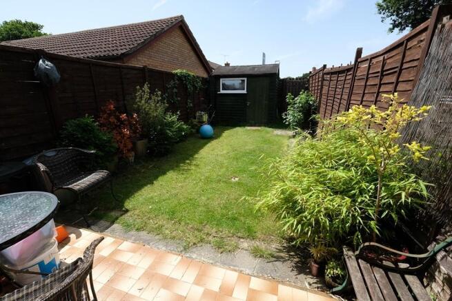 GARDEN 