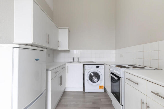 Flat 4, 14 Lansdo...