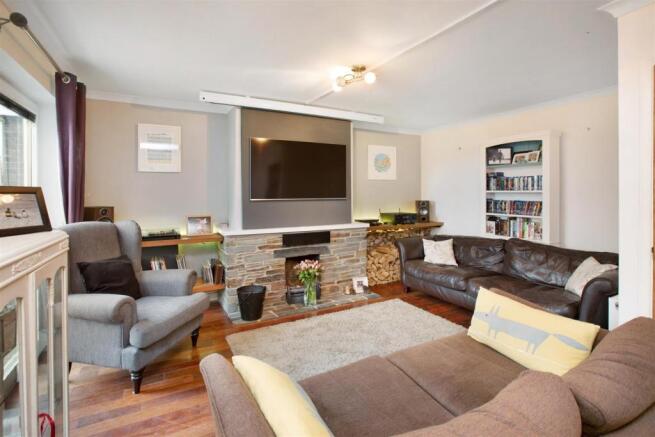 Sitting Room.jpg