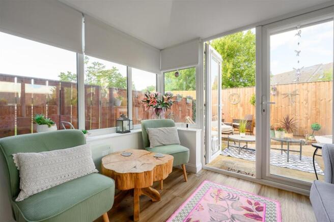 3 bed Town House for sale Image 10
