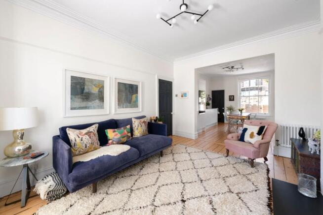 4 bed Terraced for sale Image 8