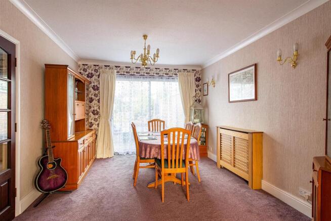 Borden Lane dining room1a.jpg