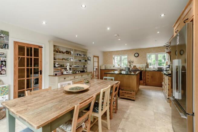 8474536-interior26.jpg