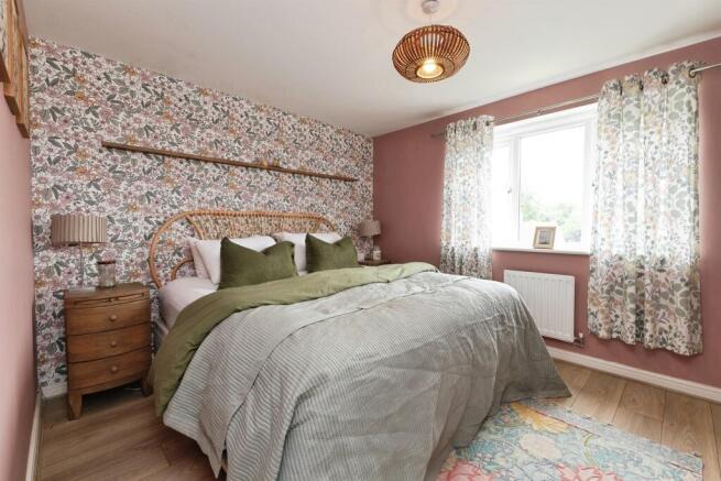 2 bed Semi-Detached for sale Image 7