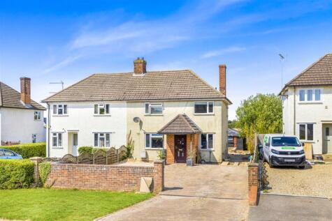 Wainsfield Villas, Thaxted, Dunmow, Essex