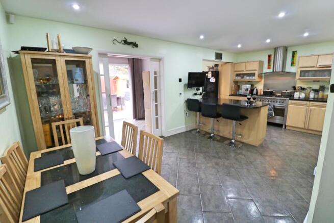 Kitchen 2