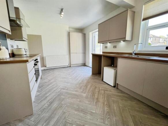 Dining Kitchen