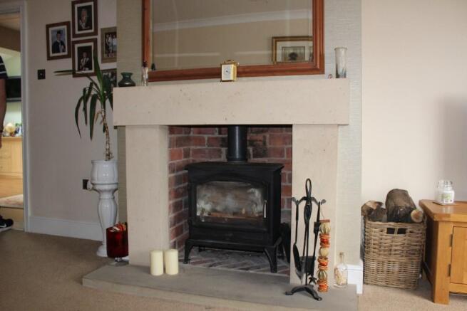 dual fuel log burner