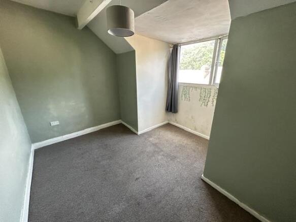 4 bed Terraced for sale Image 11