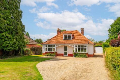 Tunstead Road, Hoveton