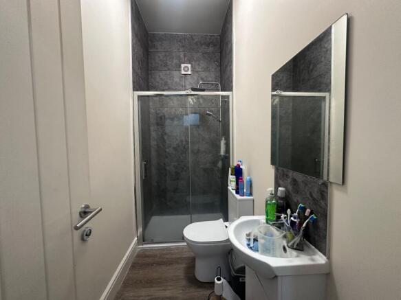 8 bed Block of Apartments for sale Image 5