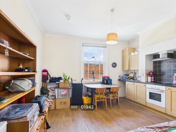 Kitchen & Living area