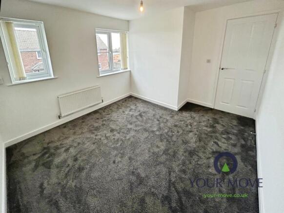 3 bed Terraced to rent Image 9
