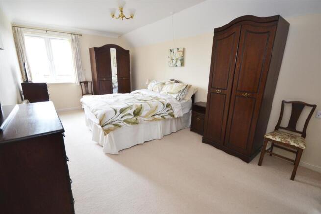 1 bed Apartment for sale Image 4