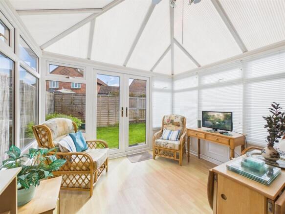 2 bed Semi-Detached for sale Image 5