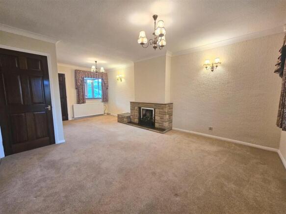 27 Cedar Avenue  4