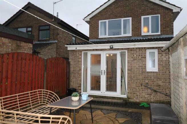 3 bed Detached for sale Image 8