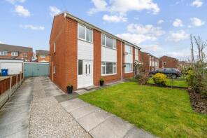 12, Glastonbury Avenue, Warrington WA3 1ES