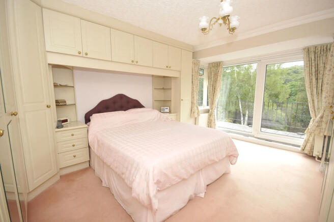 bedroom1