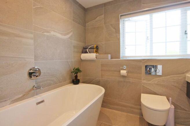 En-suite Bathroom