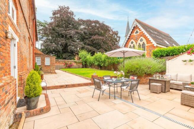 Photo 23
