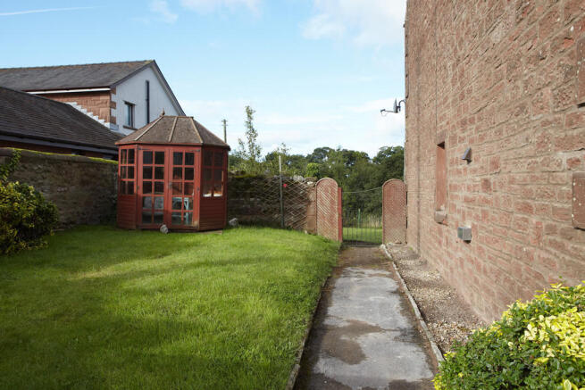 Side garden
