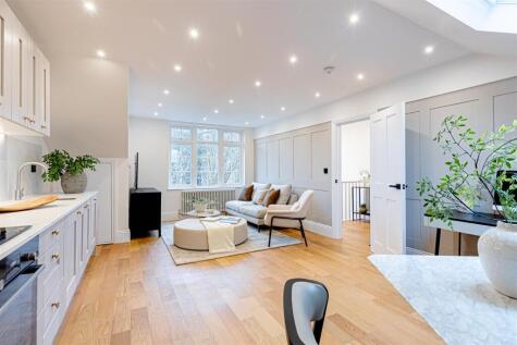 Lordship Park, London