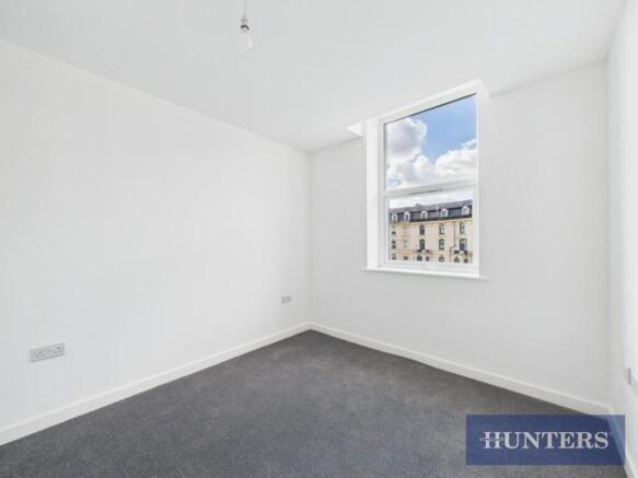 2 bed Flat to rent Image 4