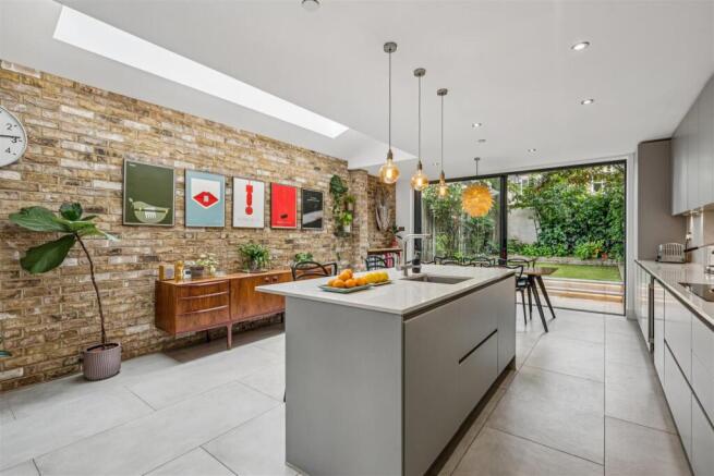 Reckitt Road, W4 - FOR SALE