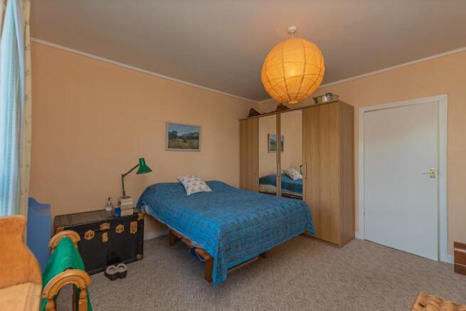 11. Bedroom 1 (2).jpg