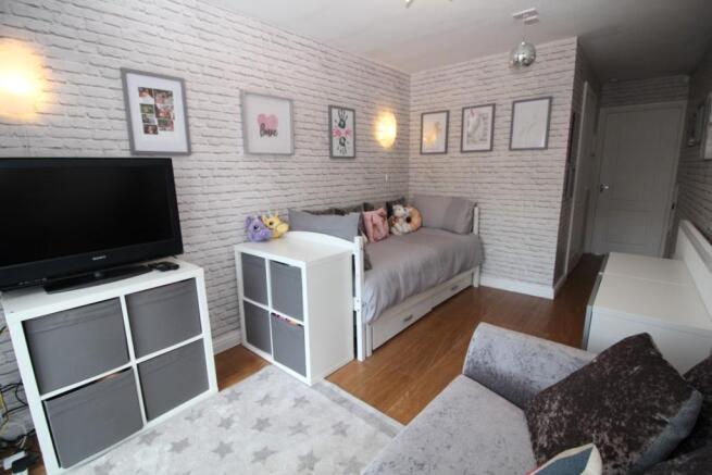 Additional Living Room/Bedroom