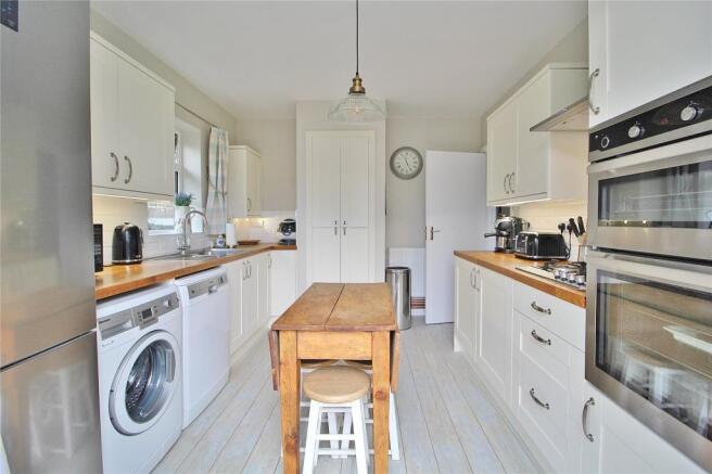 Kitchen/Breakfast Rm