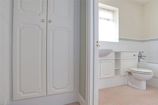 Dressing/Ensuite