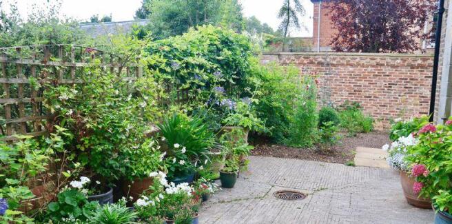 Rear Courtyard...