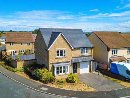 Barberry Drive, Bridgwater, Somerset - NO CHAIN!
