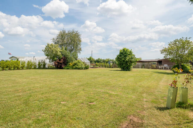 Lawn Garden