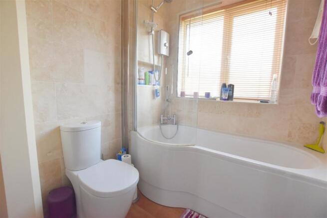 Bathroom (11).jpg