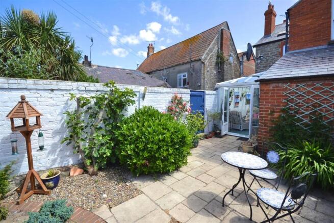 Garden 4.jpg