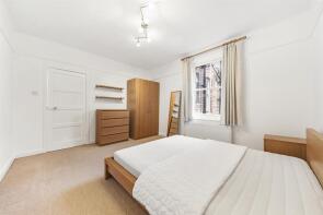 20, Clapham Court, Kings Avenue, London SW4 8DU