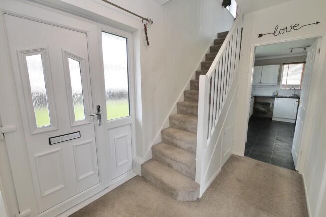 3 bed Semi-Detached for sale Image 10