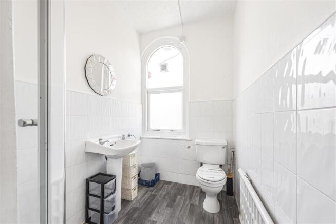 5 bed Terraced to rent Image 12