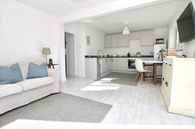 Kitchen/Living
