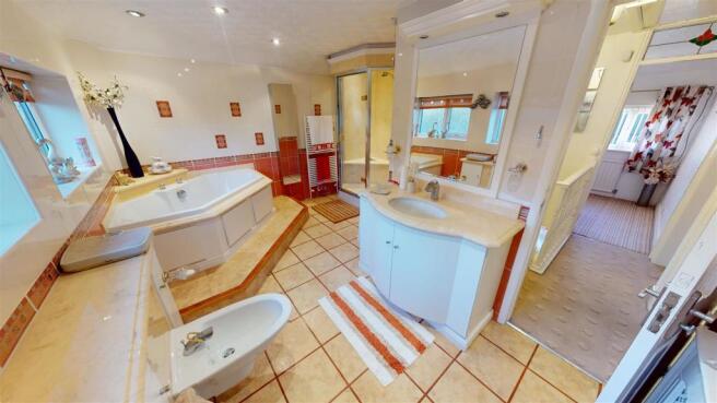 Avon Road Bathroom