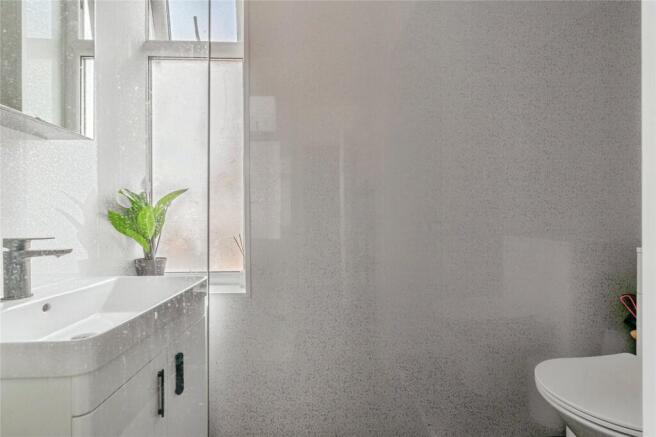 2 bed Terraced for sale Image 12