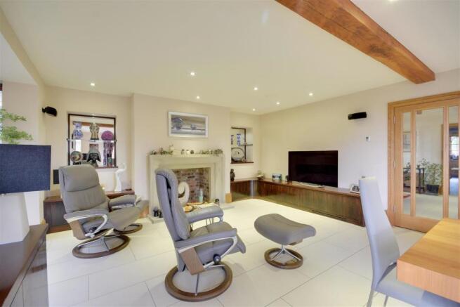 Living / dining room