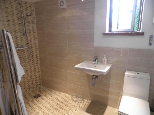 En-suite Bathroom